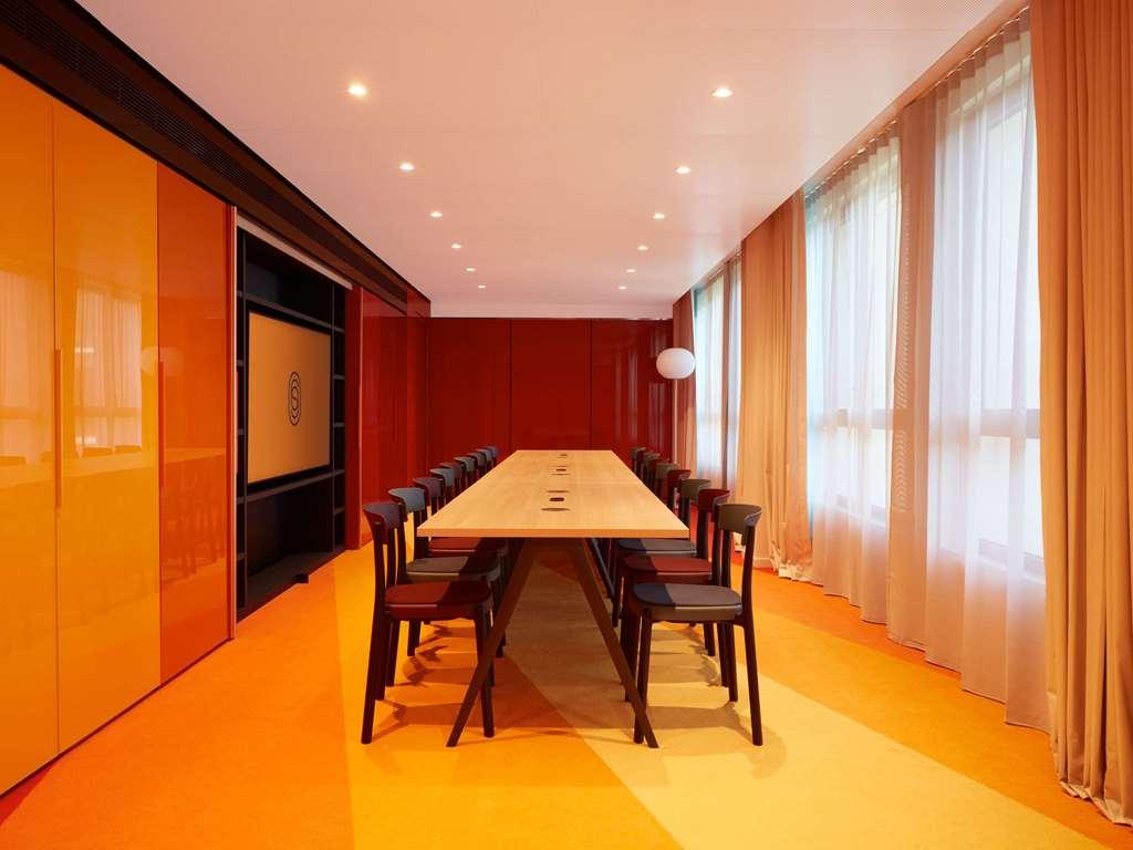 So/ Paris Hotel Экстерьер фото